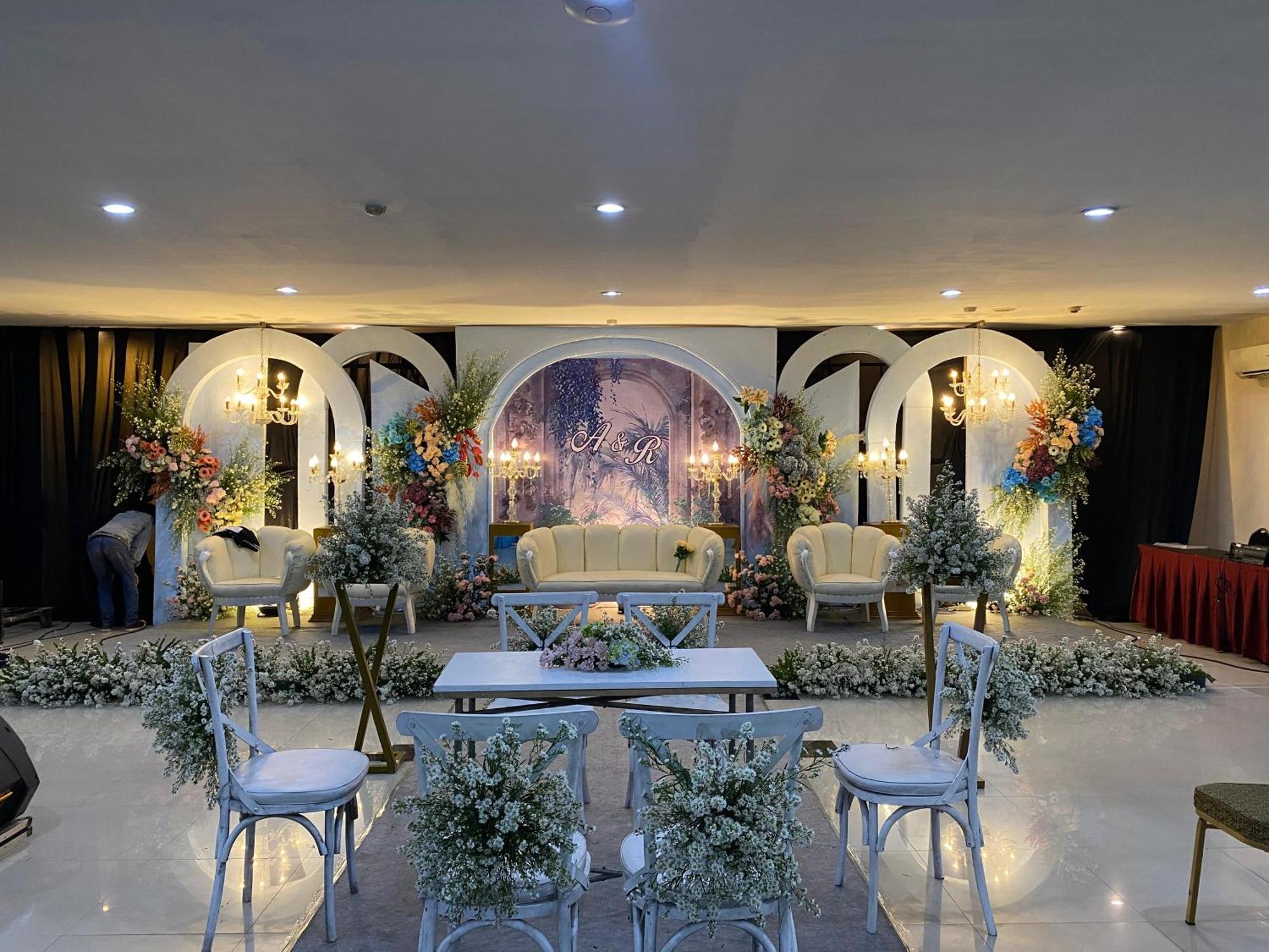 Utc Hotel Семаранг Екстериор снимка