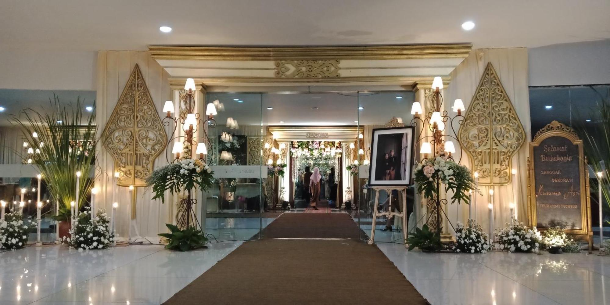 Utc Hotel Семаранг Екстериор снимка